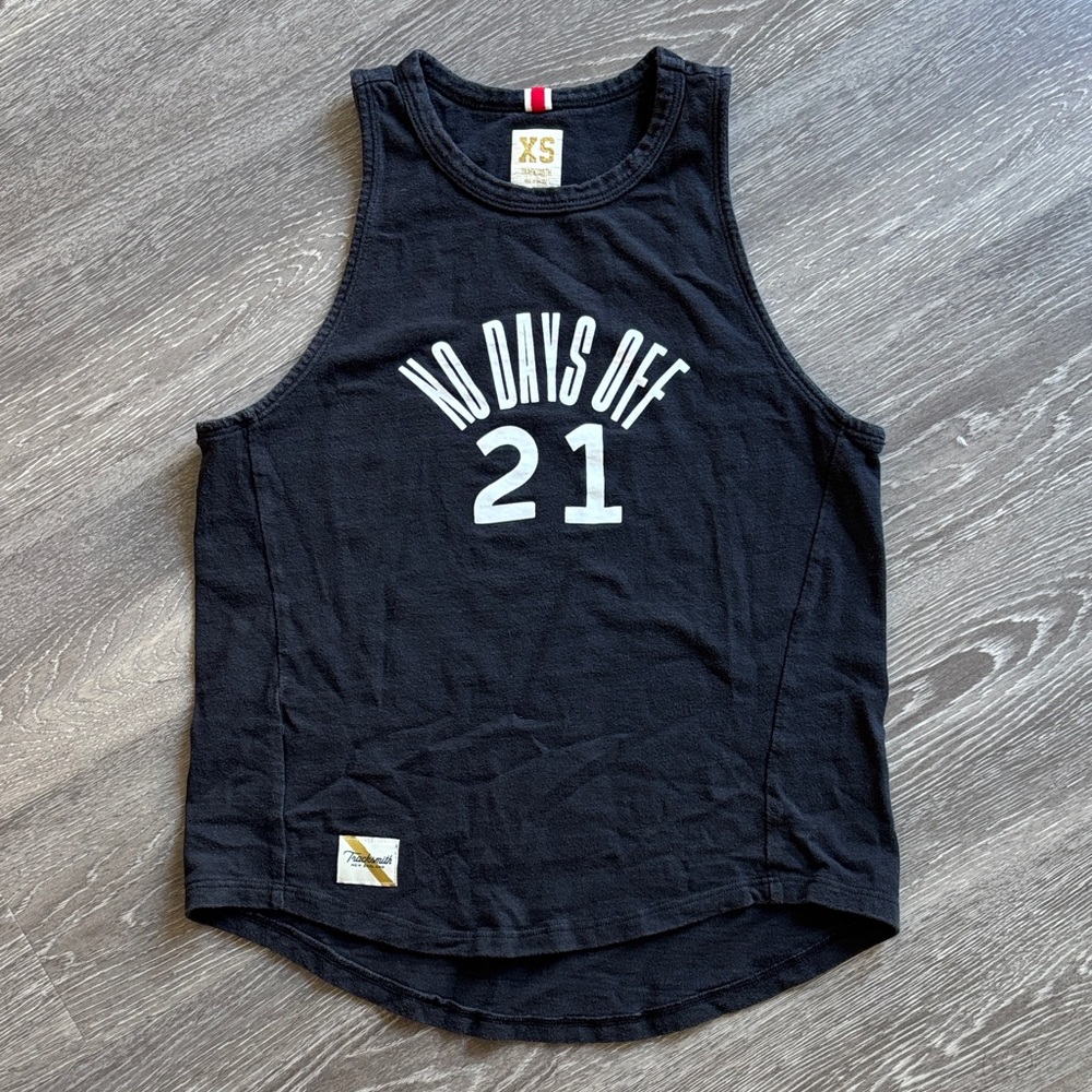 Tracksmith NDO ‘21 Grayboy Tank, Size XS